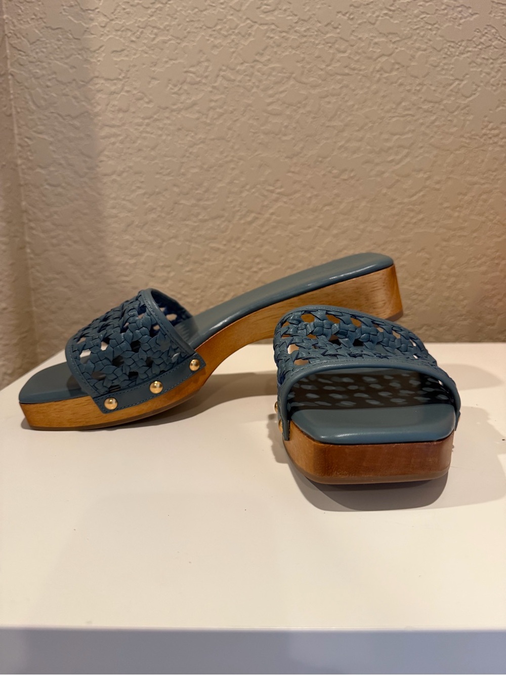 Tory Burch Woven Slide Sandals in Dusty Blue - Picture 4 of 7